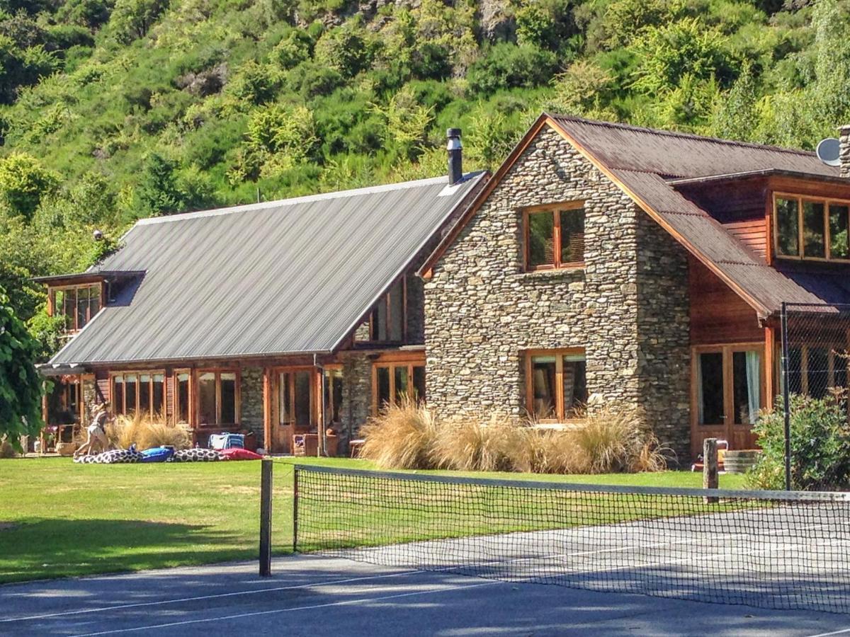 Wharenui Holiday Home By Majordomo Arrowtown Habitación foto